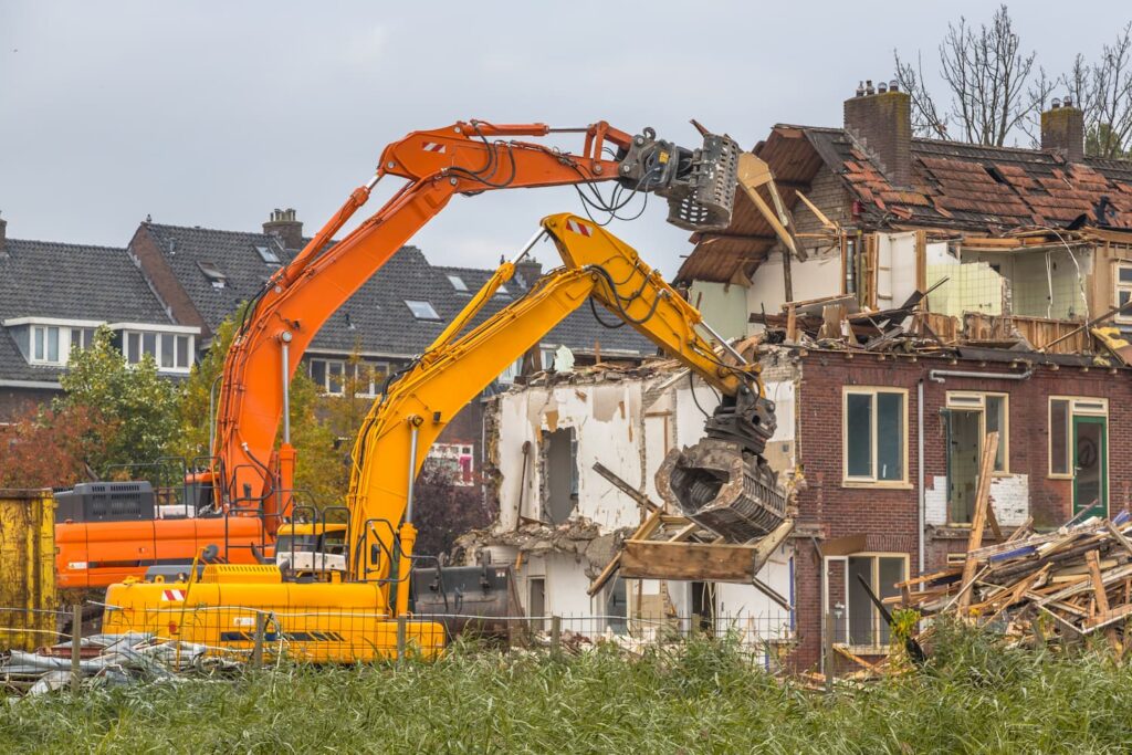 Demolition Scrap Buyers in Delhi